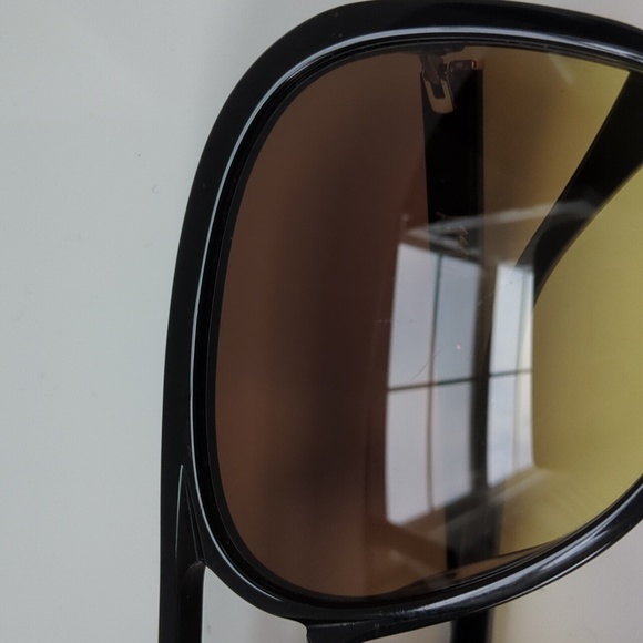 Valley Bang Oversized Sunglasses - Picture 8 of 9